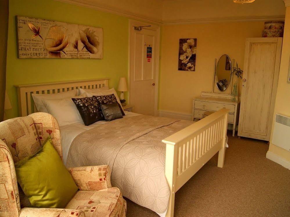 Sunset Guest House Hunstanton Buitenkant foto A bedroom at the hotel